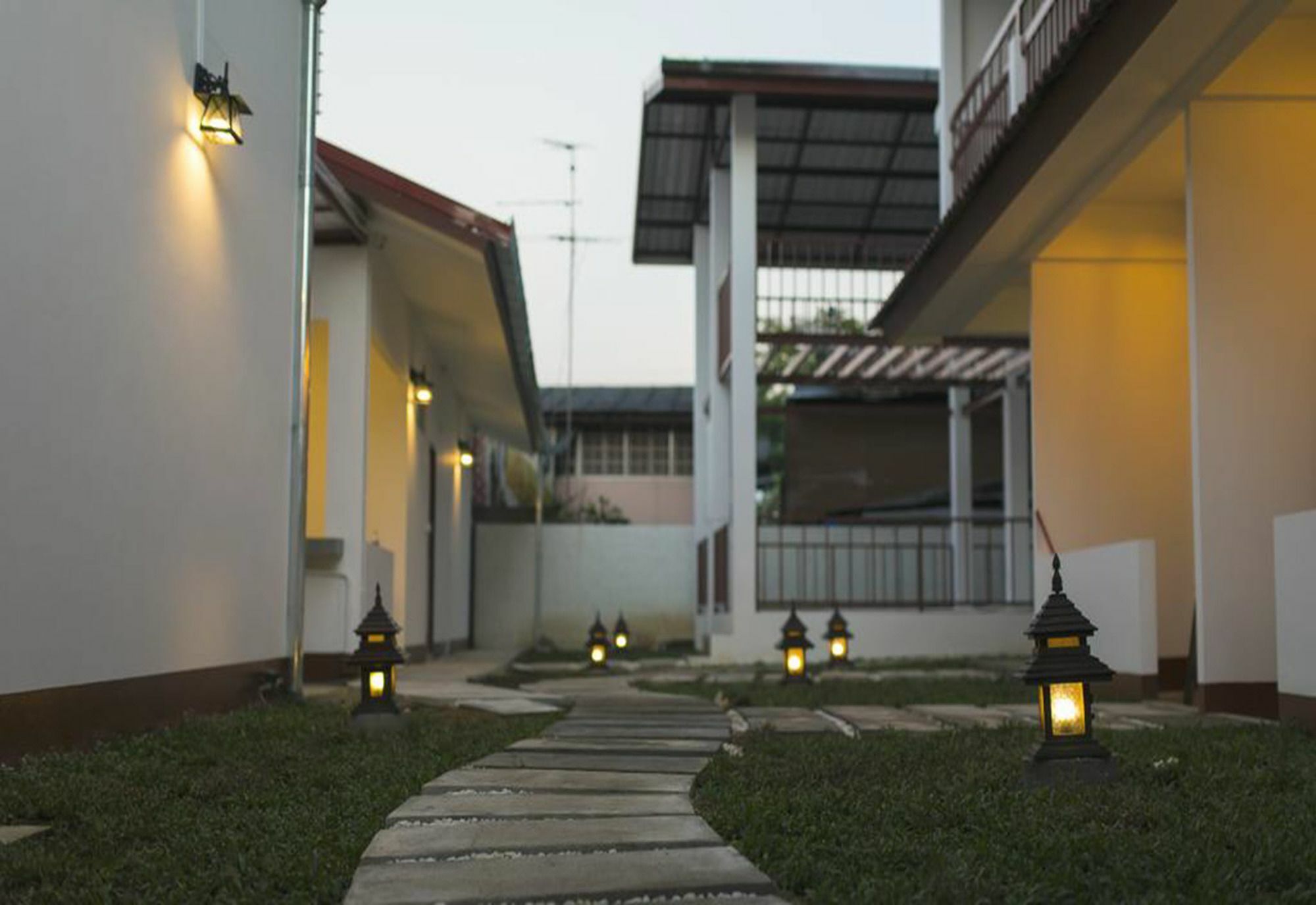 We Chiang Mai Guesthouse 2 Zewnętrze zdjęcie